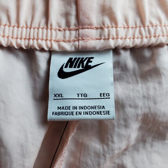 Nike Womens XXL Loose‎ Fit High Rise Swoosh Woven Easy Shorts Pink Pockets New - Picture 4 of 6